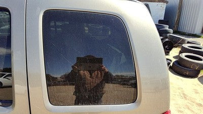2002-2007 Jeep Liberty Driver Left Rear Quarter Glass Back Side Window Oem