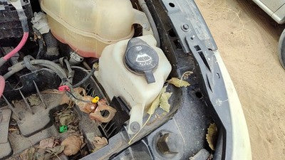 07-09 Grand Vitara Xl-7 Windshield Washer Fluid Reservoir With Pump Wiper Tank