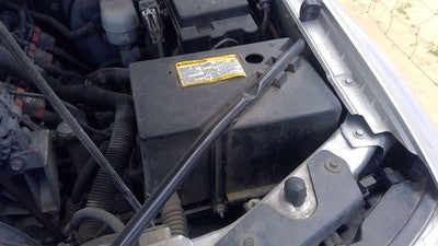2004-2007 Buick Rainier Complete Battery Box Mount Tray With Hold Down Oem 5.3L