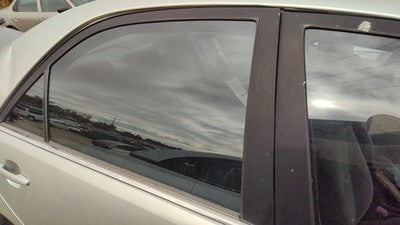 2002-2006 Toyota Camry Passenger Right Rear Side Window Door Glass Oem Back