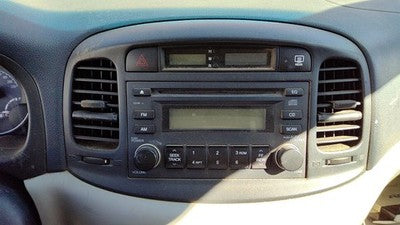 2007 Hyundai Accent Trim Bezel Around Radio Surround Dash Panel Oem