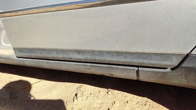 2006-2010 Vw Passat Driver Left Rear Lower Moulding From Door Back Trim Strip