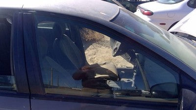 2000-2002 Saturn Sl2 Passenger Right Front Side Window Door Glass Oem 21172002