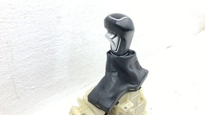 16 Hyundai Tucson Floor Shifter Lever Assembly Shift Unit Automatic Transmission
