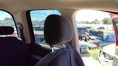 2004 2005 Dodge Ram 1500 Pair Of Headrests Oem Left Right Set Front Seat Lh