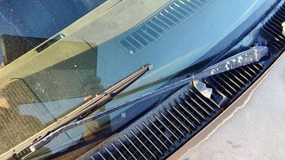 1994-1999 Chevy Suburban Passenger Right Windshield Wiper Arm Oem Blade Lever