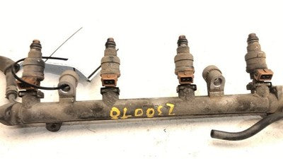 1997-2001 Hyundai Tiburon Complete Fuel Rail With Injectors Set Oem 2.0L