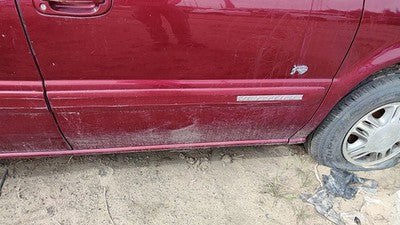 00-04 Venture Passenger Right Front Moulding From Door Oem Trim Strip Red 72U