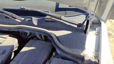 2007 Vw Passat Windshield Wiper Cowl Vent Trim Panel Oem Cover