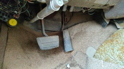 1981 Chevy Malibu Gas And Brake Pedal Assembly Automatic Transmission