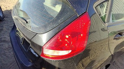 2011-2013 Ford Fiesta Passenger Right Tail Light Brake Lamp Oem Rear Be8z13404b