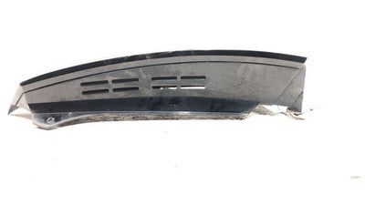 2007 Yukon Denali Passenger Right Rear Moulding On Quarter Panel Oem 15791314