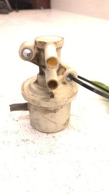 1986 Honda Civic Vacuum Valve Oem Plastic Assembly 084300-0520