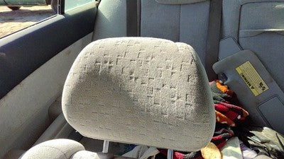 2007-2008 Hyundai Sonata Pair Of Front Headrests Oem Left Right Set Seat
