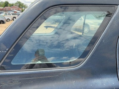 1998-2004 Isuzu Rodeo Passenger Right Rear Quarter Glass Back Side Window Oem