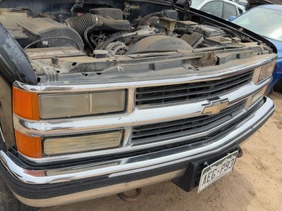 1994-1999 Chevy Silverado 1500 Front Grille Assembly Oem 15981106