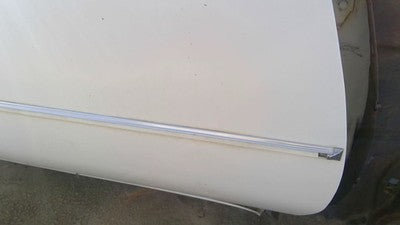 1978 Buick Regal Passenger Right Front Moulding From Door Oem Trim Strip White