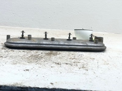1999-2008 Chevy Silverado 1500 Right Valve Cover With Bolts Oem 12570428