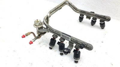 1993-1994 Pontiac Bonneville Complete Fuel Rail With Injectors Set Loaded 3.8L