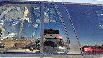 2002-2009 Gmc Envoy Driver Left Rear Vent Window Back Door Glass With Frame Oem