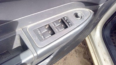 07-10 Chrysler 300 Driver Left Front Power Window Master Control Switch Buttons
