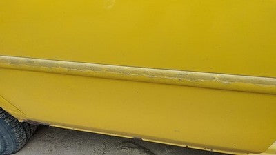 00-05 Dodge Neon Passenger Right Rear Moulding From Door Back Trim Strip Yellow