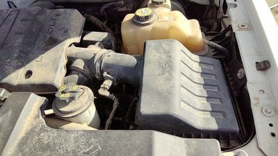 07-08 Navigator Complete Air Intake Cleaner Filter Box Housing With Tube 5.4L
