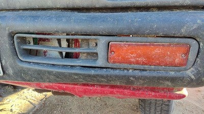88-97 Nissan Hardbody Driver Left Front Turn Signal Light Lamp Bumper Mounted