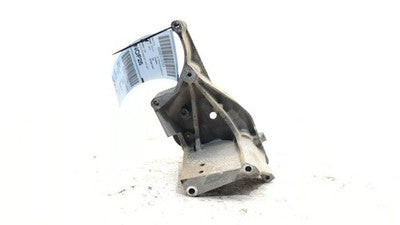 2015 Chevy Silverado 1500 Alternator Ac Mount Bracket Bracket Oem 4.3L 12637351
