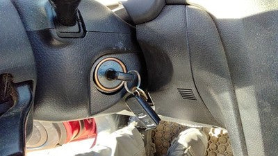 2004 Mitsubishi Outlander Ignition Switch Assembly With Key Complete Electrical