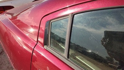 04-12 Galant Passenger Right Rear Vent Window Back Door Glass With Frame
