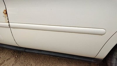 2003-05 Mercury Sable Driver Left Rear Moulding From Door Oem Back Trim Wt White