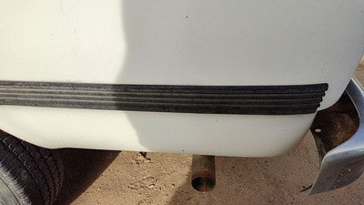 1995 Gmc Van 3500 Driver Left Rear Moulding On Quarter Panel Oem