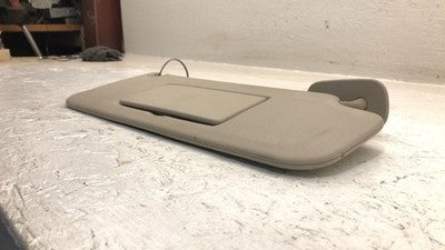 2007-2013 Gmc Sierra 1500 Passenger Right Sun Visor Oem Gray 88B 22850292