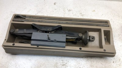 95-00 Chevy Silverado 2500 Complete Jack Tool Set Kit Tray Housing Extended Cab