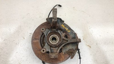 2014-18 Kia Forte Passenger Right Front Spindle Steering Knuckle With Wheel Hub
