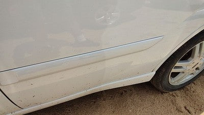 00-07 Station Wagon Driver Left Rear Moulding From Door Back Trim Strip White Yz