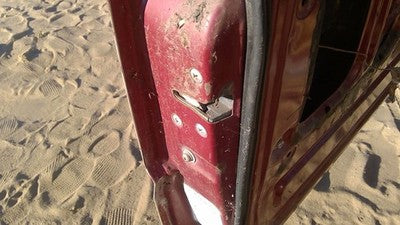 1986 Isuzu Pup Pickup Driver Left Front Door Latch With Rods/Cables Oem