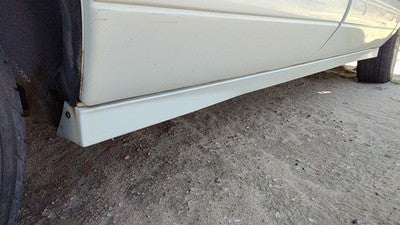1994 Pontiac Bonneville Passenger Right Lower Rocker Panel Moulding Side Skirt