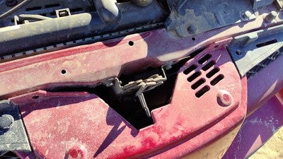 2003-2004 Mitsubishi Outlander Hood Latch Assembly With Bracket Oem Mn133539