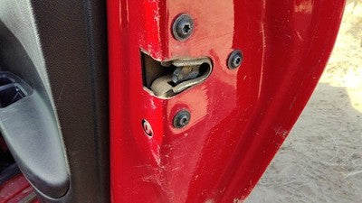 2006-2011 Chevy Impala Passenger Right Rear Door Latch With Rods/Cables Oem Back