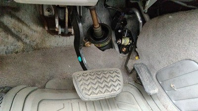 2005 Toyota Camry Gas And Brake Pedal Assembly Automatic Transmission