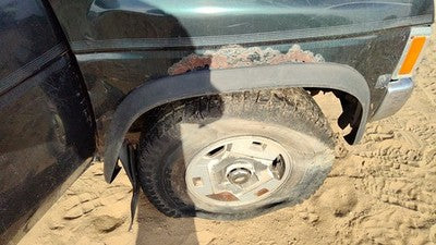 1994 Nissan Pathfinder Driver Left Front Wheel Flare Oem Fender Moulding Black