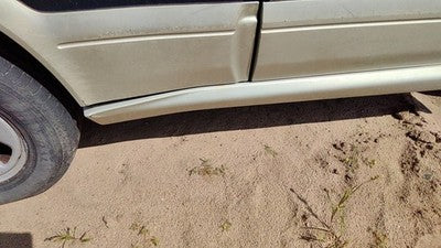 1991-1998 Suzuki Sidekick Passenger Right Lower Rocker Panel Moulding Side Skirt