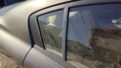 2010-13 Mazda 3 Passenger Right Rear Vent Window Back Door Glass With Frame Oem