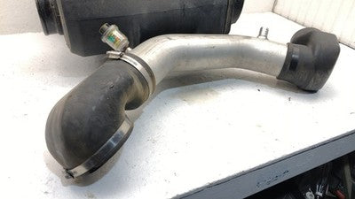 2003 Freightliner School Bus 5.9l Air Intake Filter Box Housing Tube Oem Cummins