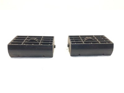1989 Ford F350 Pair Of Dash Heater Ac Vents Oem Passenger Side Vents