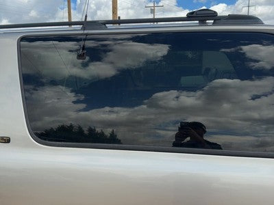 2000-2006 Chevy Suburban Driver Left Rear Quarter Glass Back Side Window Oem