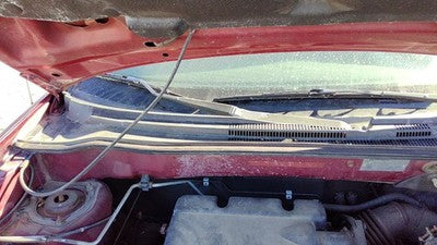 2003-2006 Mitsubishi Outlander Passenger Right Windshield Wiper Arm Blade Lever