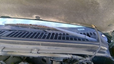 1999 F250 Super Duty Driver Left Windshield Wiper Arm Oem Blade Lever